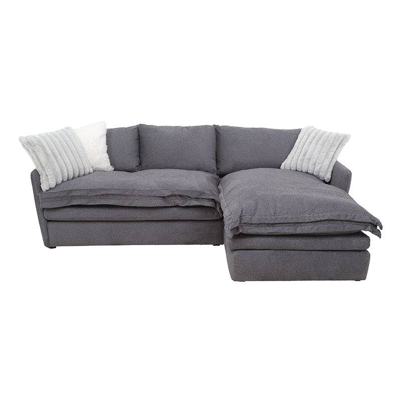 Sala Alejandría chaise derecha de tapiz gris claro, moderna y cómoda con estructura de madera y cojines acolchados.