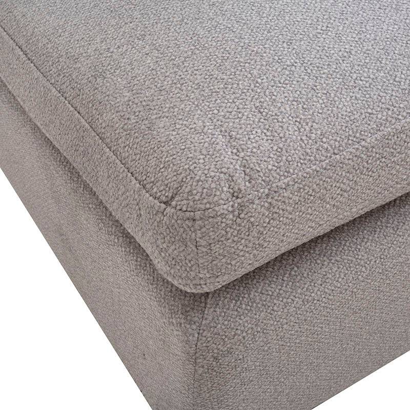 Juego de sala Francesca de 6 piezas en tapiz gris oscuro, sofá y sillones con estructura de madera y cojines acolchados.