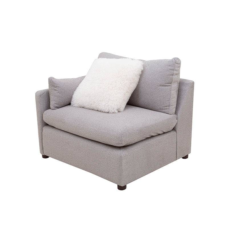 Juego de sala Francesca de 6 piezas en tapiz gris oscuro, sofá y sillones con estructura de madera y cojines cómodos.