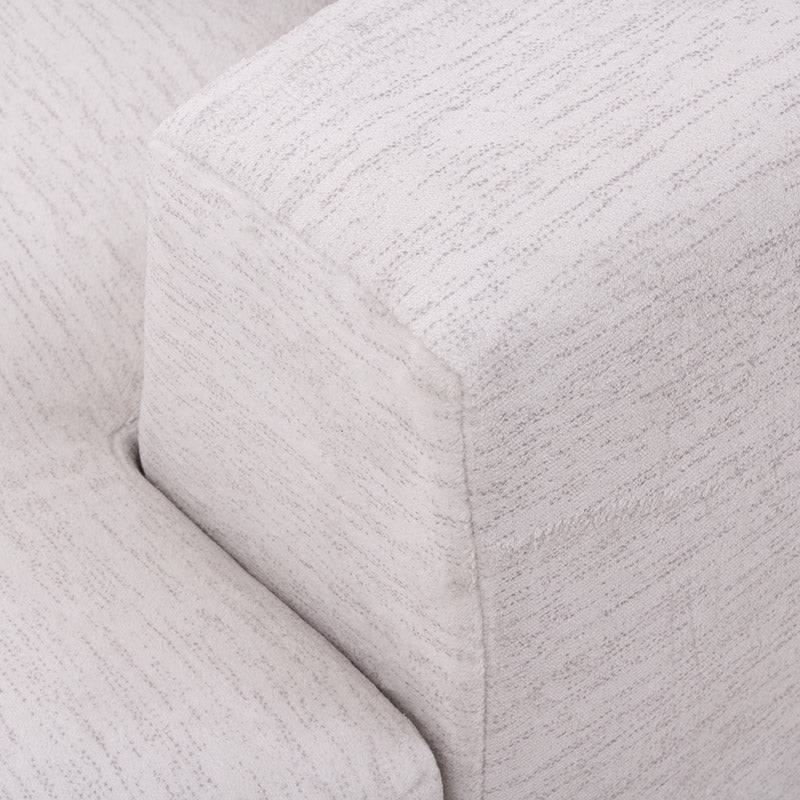 Sala San Miguel Chaise deurope.com.mx, sofá con chaise en marfil, tejido plano con textura afelpada, vista frontal.