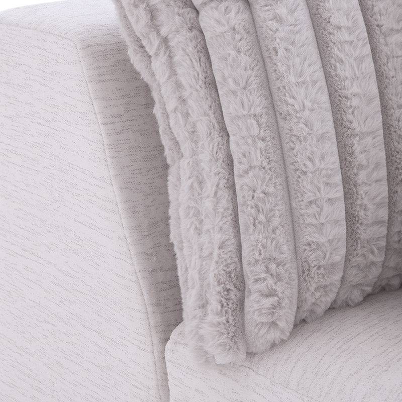 Sala San Miguel con chaise, sofá de tejido plano con textura afelpada en color marfil, deoupe.com.mx, vista frontal.