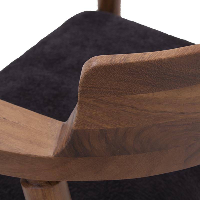 Juego de comedor Quetzal de 8 piezas con sillas tapizadas en tela de poliéster color café y negro, diseño moderno y elegante.