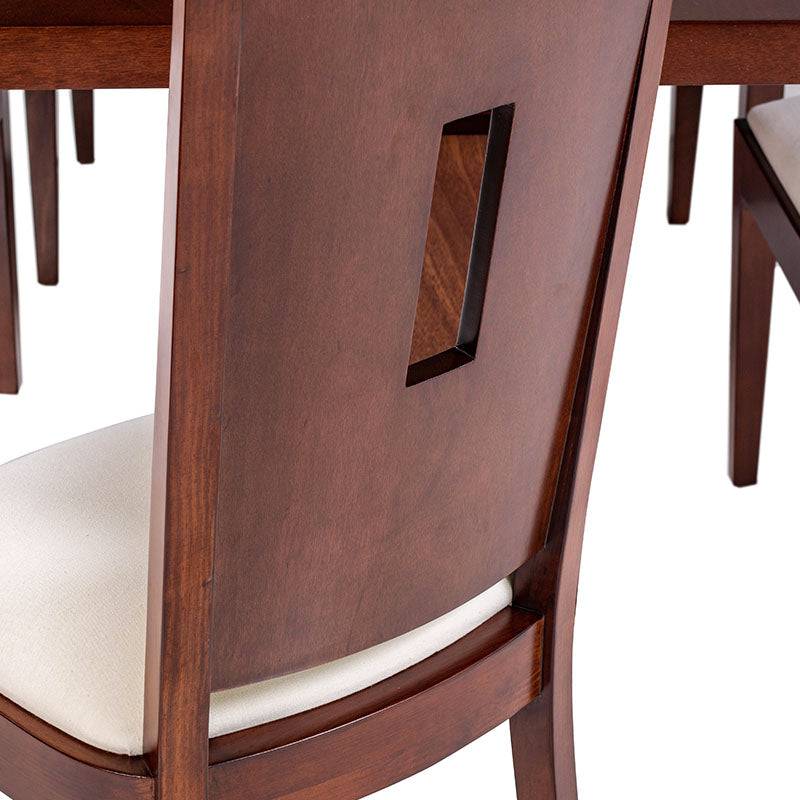 Juego de comedor Quetzal de 9 piezas con sillas tapizadas en tela, estructura en chapa de caoba, madera de color tabaco.
