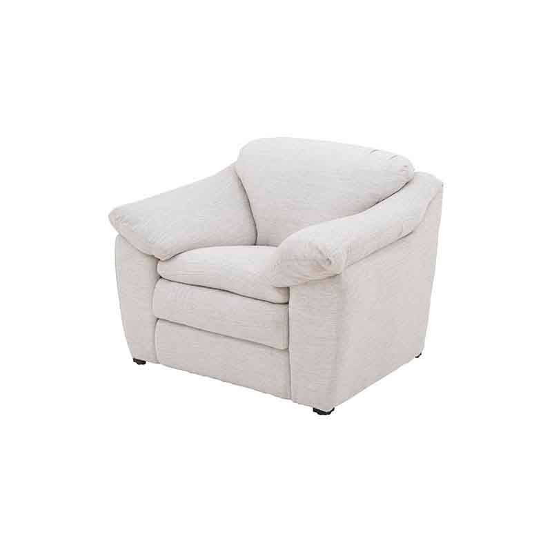 Sillón de sala Chloe deoupe, en tela color marfil, con respaldo y asiento acolchados, tamaño 102x90x96 cm.