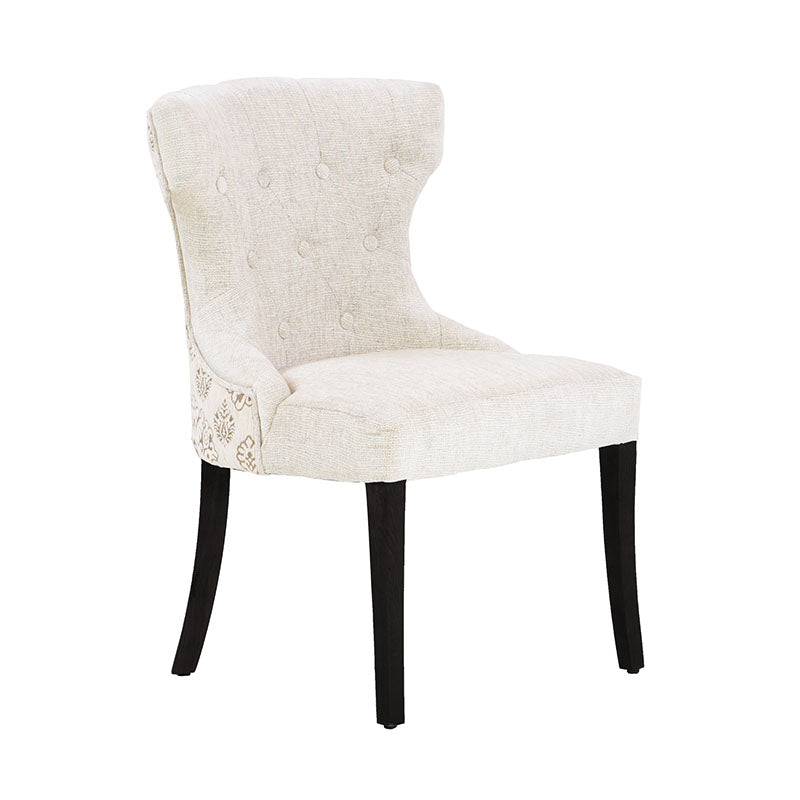 Juego de comedor Tulip de 6 piezas con sillones de nogal, estructura de madera y tapizado en chenille, en un entorno moderno.