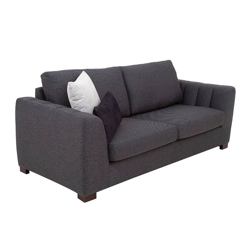 Juego de sala con sofá y loveseat Sonny en tela color marfil, estilo moderno y elegante.