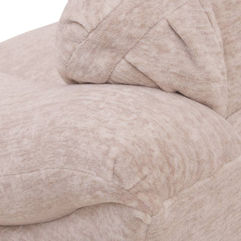 Sofá Chloe de 2 piezas en tela color marfil, con respaldo y asientos acolchados, tamaño 212 cm de ancho, 90 cm de alto.