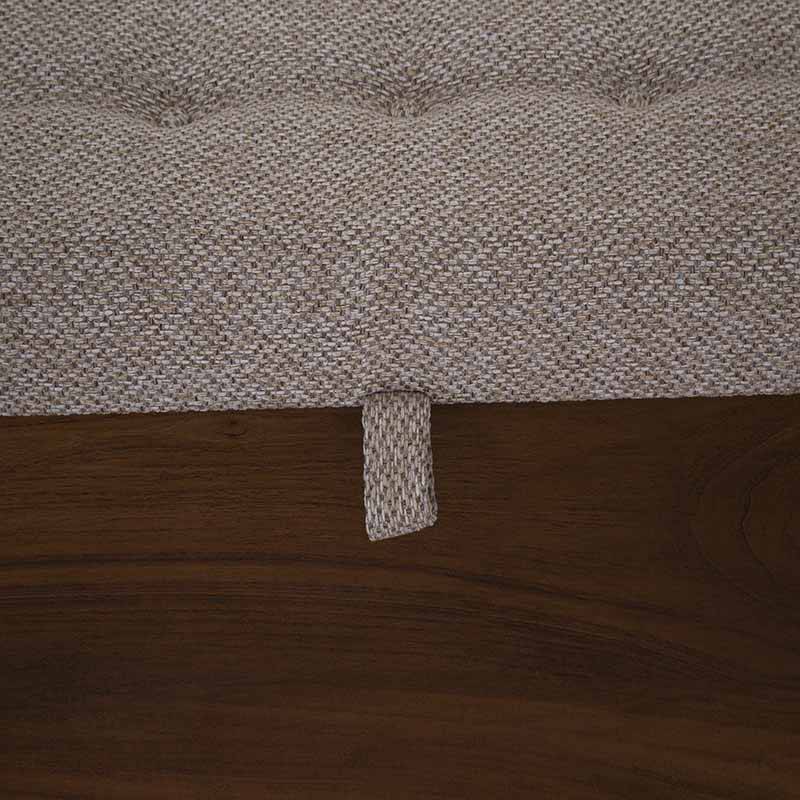 Zapatera Mariota de color beige, con espacio para zapatos, ideal para organizar calzado en el hogar.
